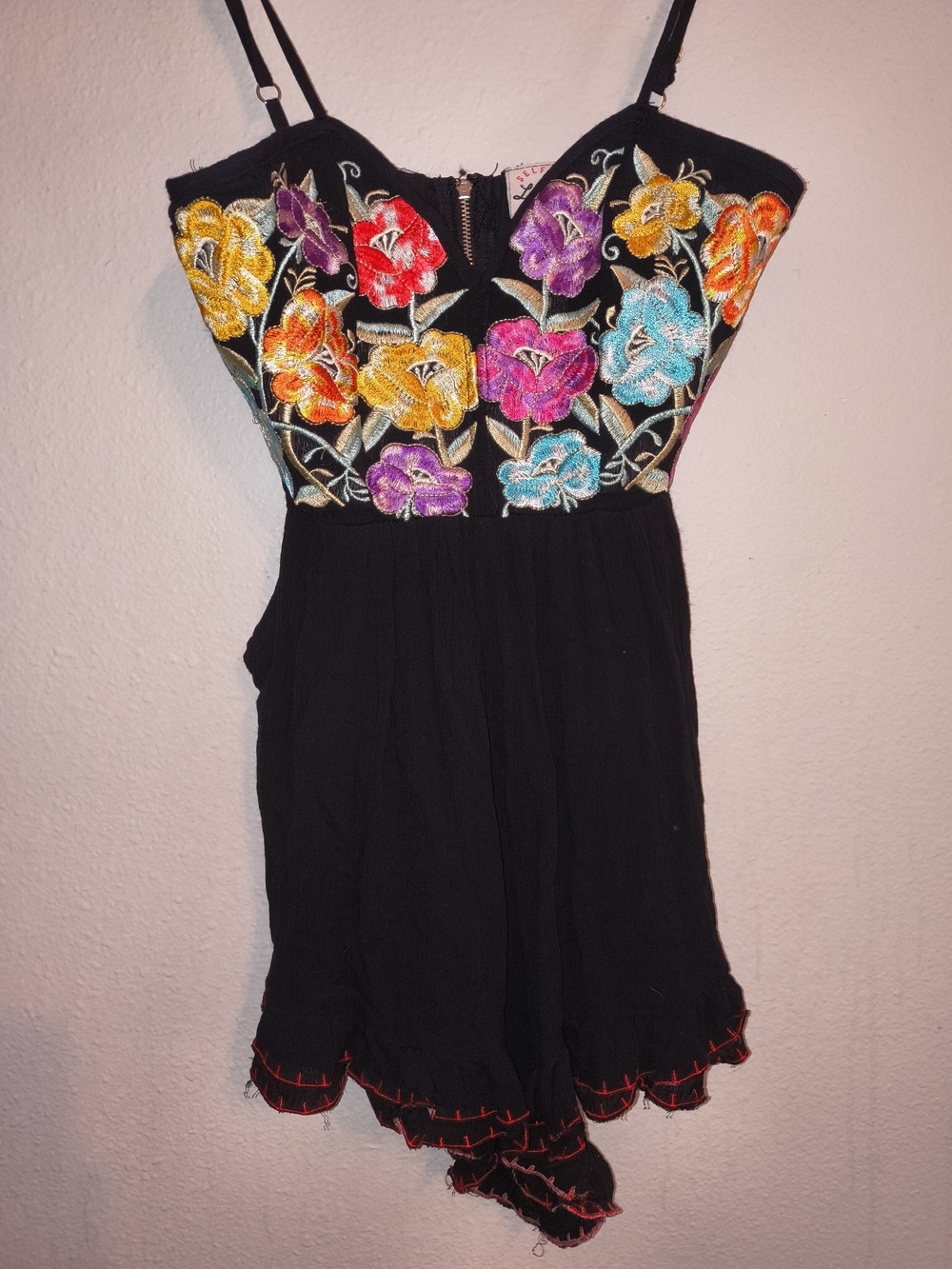 Selfie Leslie Black Embroidered Floral Romper XS Boho Festival Mini Dress Look